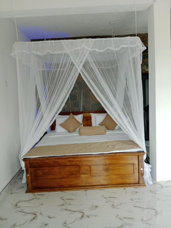 Ella Glory Inn Luaran gambar